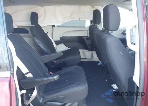 2017 Chrysler Pacifica Touring Plus z USA, uszkodzony, nr VIN 2C4RC1BG7HR768297